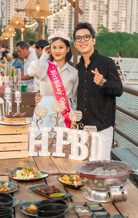 Nha hang boathouse bistro binh khanh
